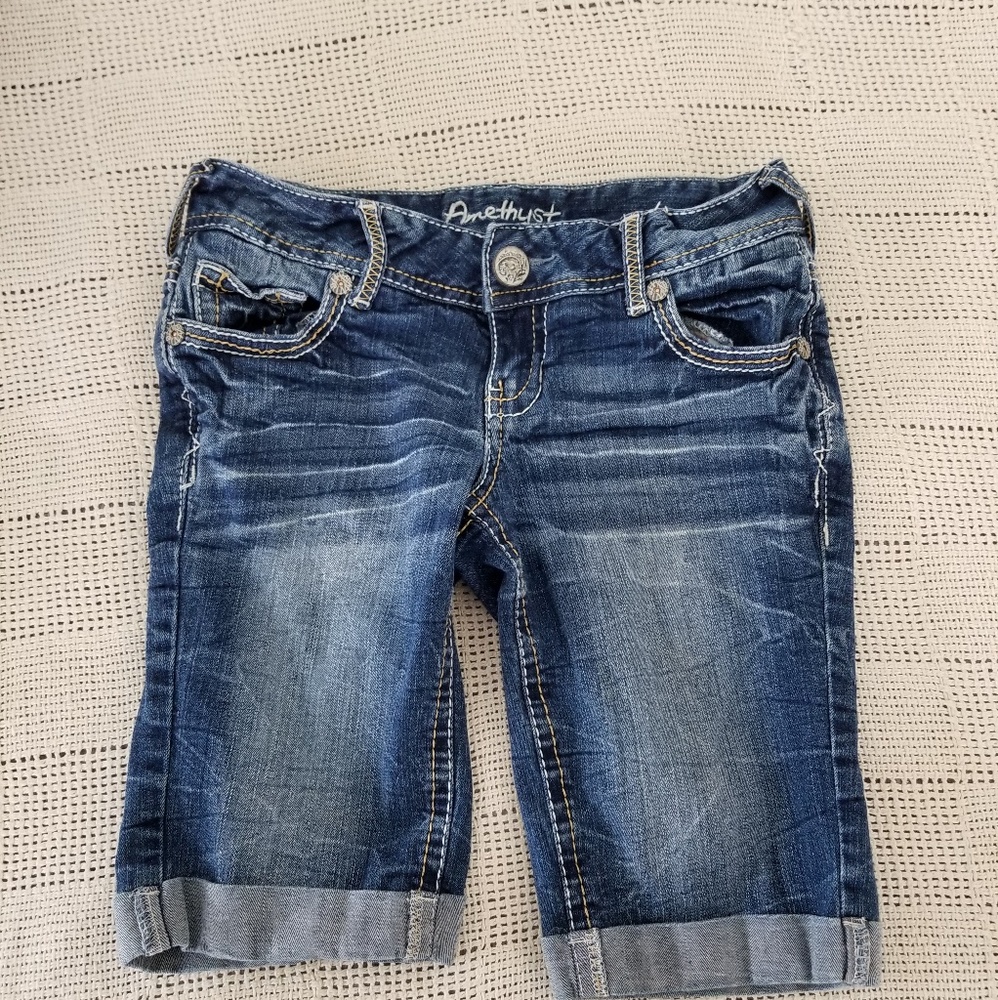 Juniors Amethyst Jean Shorts sz 1